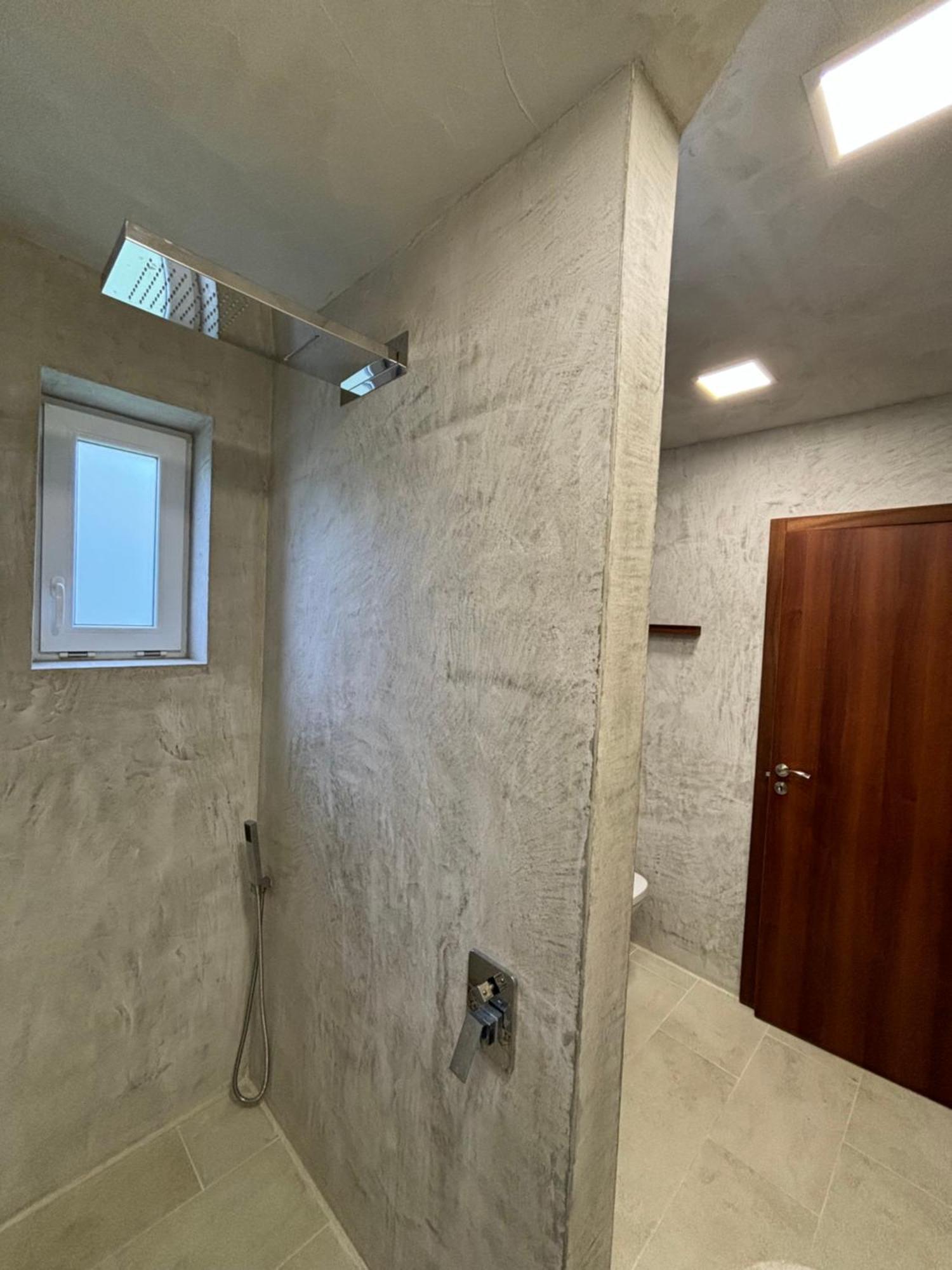 ホテル Улица Лазурна テュレノヴォ 部屋 写真