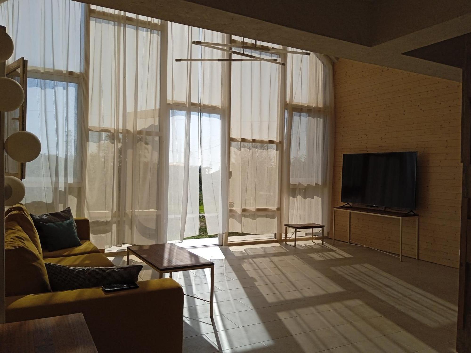 ホテル Улица Лазурна テュレノヴォ 部屋 写真