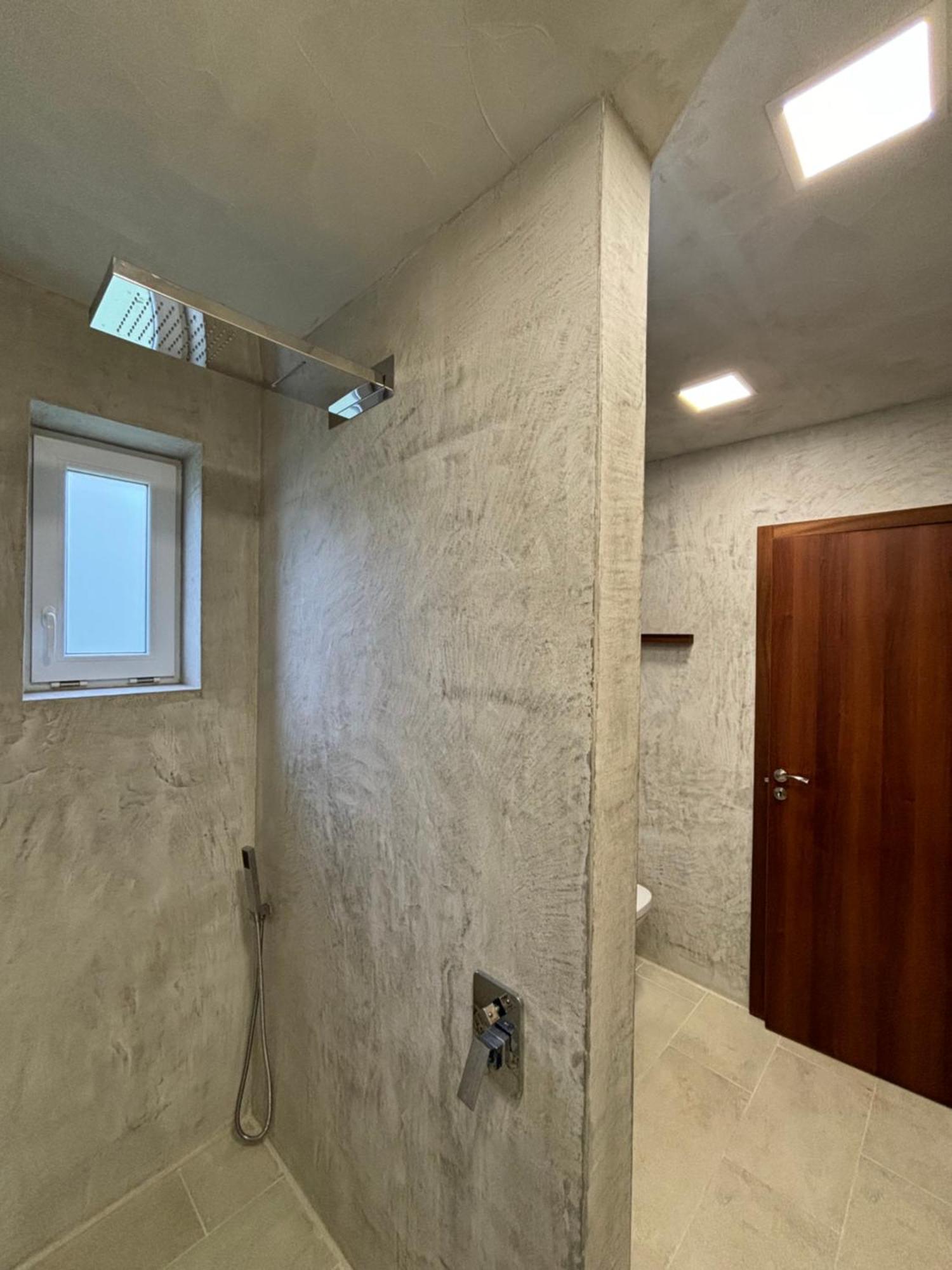 ホテル Улица Лазурна テュレノヴォ 部屋 写真
