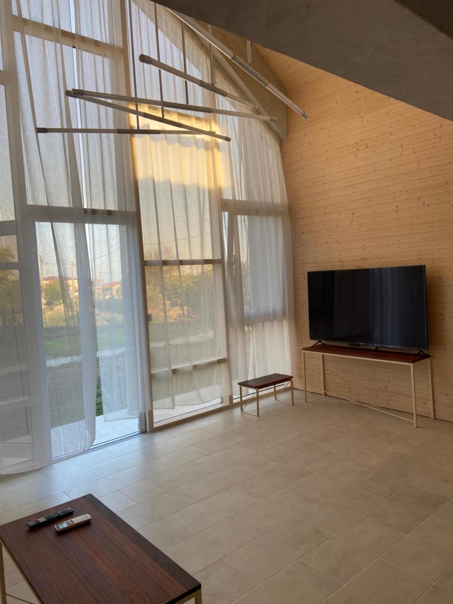 ホテル Улица Лазурна テュレノヴォ 部屋 写真